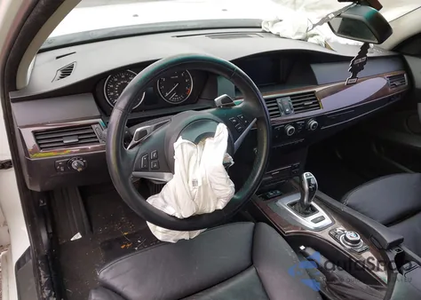 2010 BMW 535I из США, поврежденный, VIN WBANW1C59AC166323